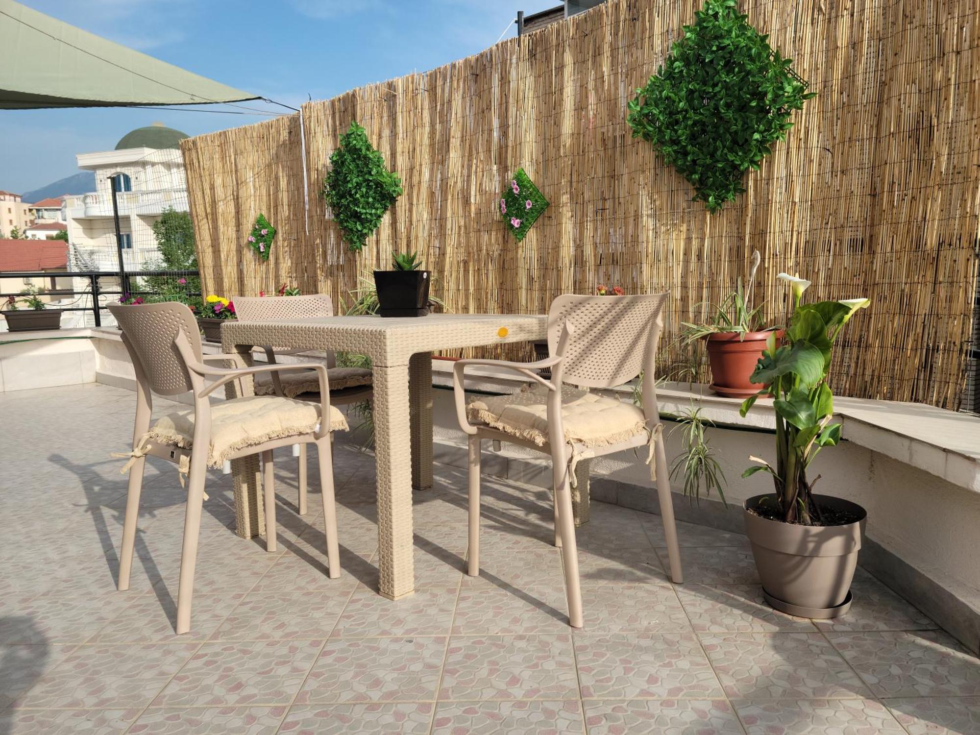Gledis - Panoramic Terrace 公寓 *